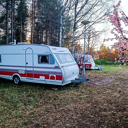 Campsite Santa's Winter Caravan-kabe Ametist