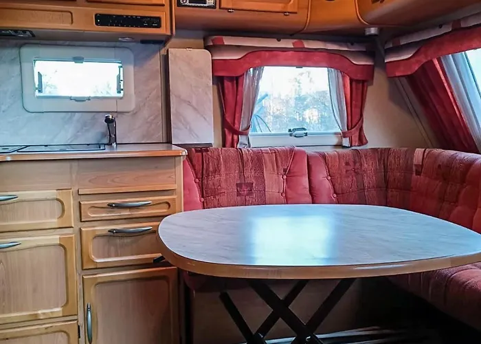 Santa's Winter Caravan-kabe Ametist Parque de Campismo Rovaniemi